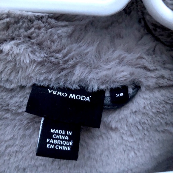 Women’s Extra Cozy Moto Jacket With Faux Fur Lining Size XS. - Picture 5 of 6